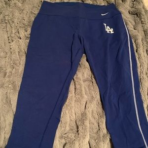 Nike Dri-Fit LA Dodgers cropped leggings